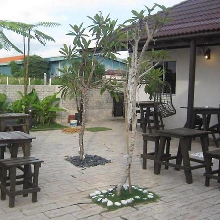 Kuu Inn Hotel Arau Exterior photo