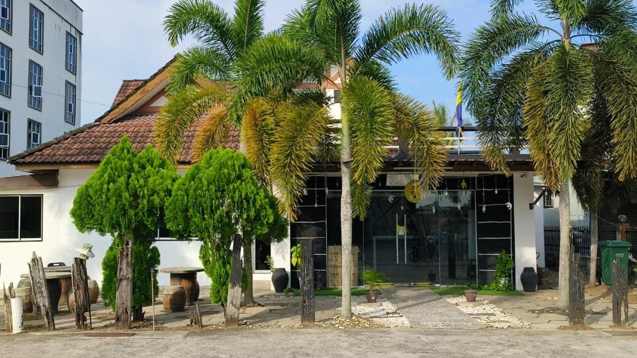 Kuu Inn Hotel Arau Exterior photo